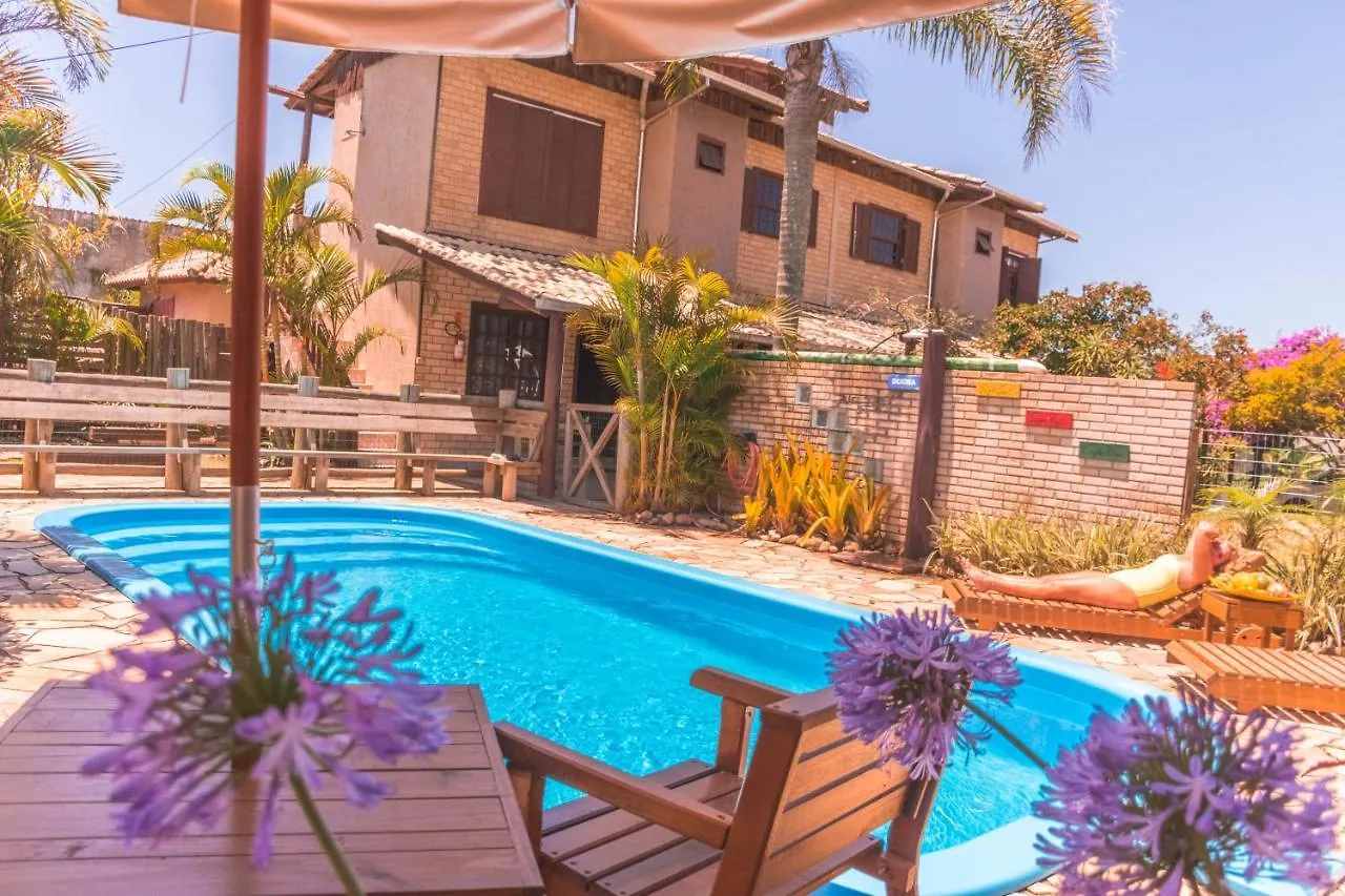 Pousada Uluwatu, Praia Do Rosa 0*,  Brasil