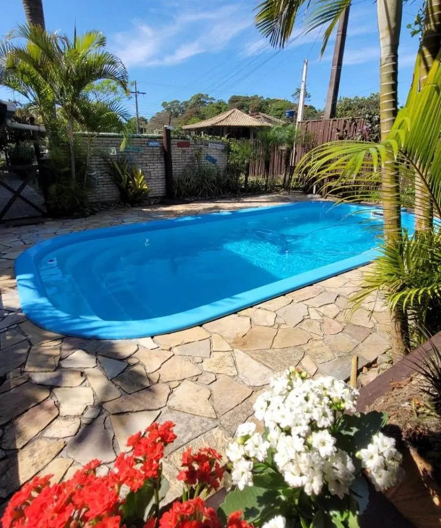 Pousada Uluwatu, Praia Do Rosa 0*,  Brasil